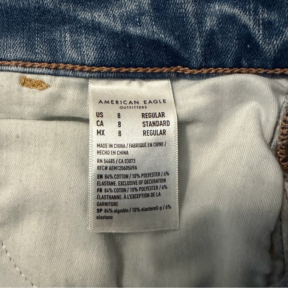 American Eagle Outfitters Distressed Blue Dream Jeans - Picture 8 of 10